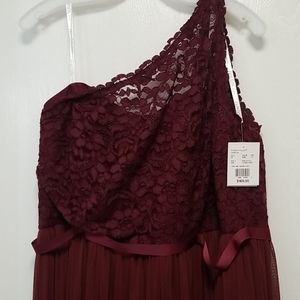 Long one shoulder lace dress